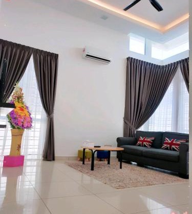 A&H 81 HOMESTAY ALOR SETAR