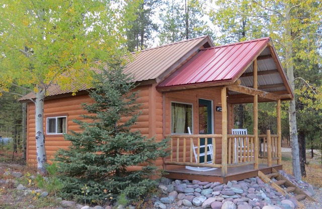 A Little Peace of Heaven, Cabin #4