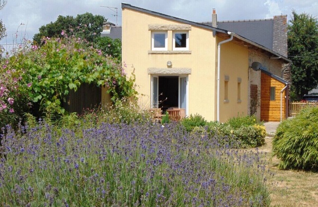 A lovely 4 bed characterful house, in a peaceful rural setting.