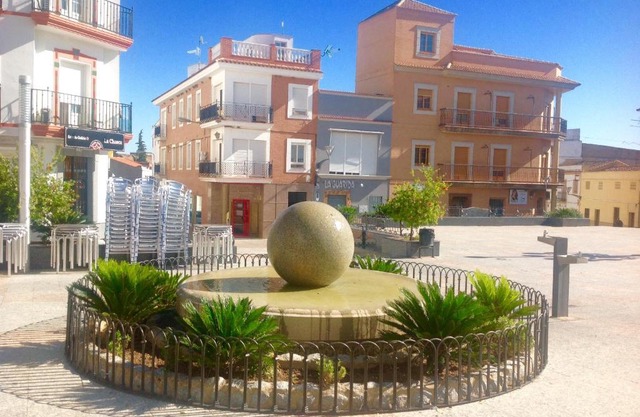 A.T. La Plaza