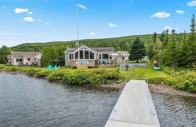 Abenaki - private waterfront on Rangeley Lake, steps from the water!