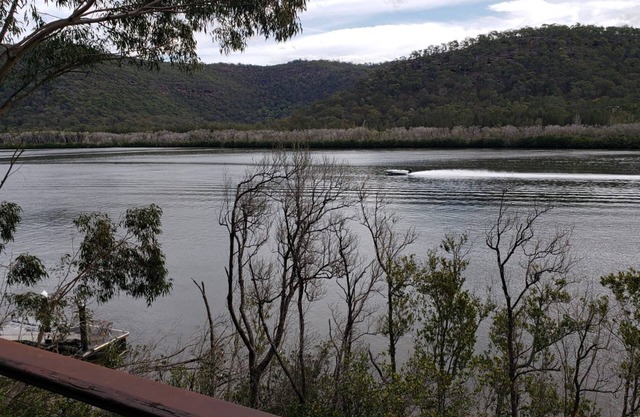 Absolute waterfront home on the Hawkesbury River perfect for fishing & relaxing