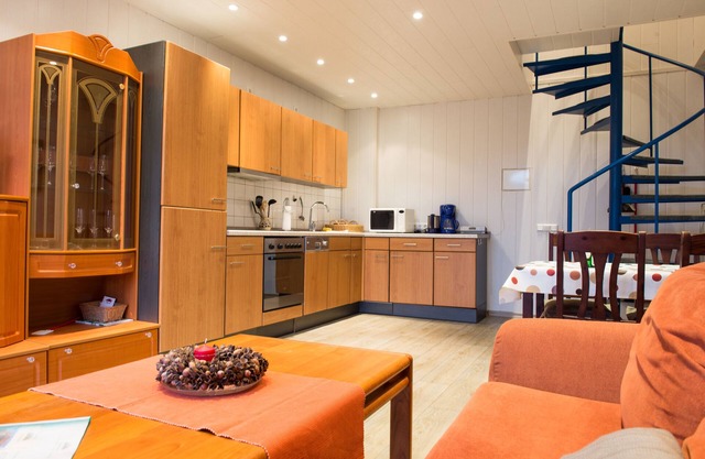 Adrianhof apartment 4