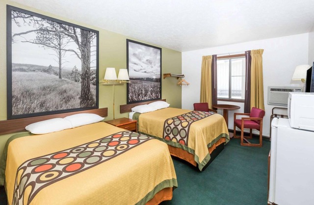 Ainsworth Inn