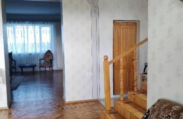Airport to Echmiadzin Guest House