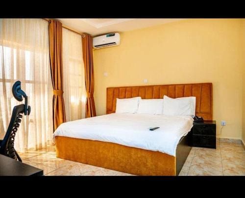 Aj suites
