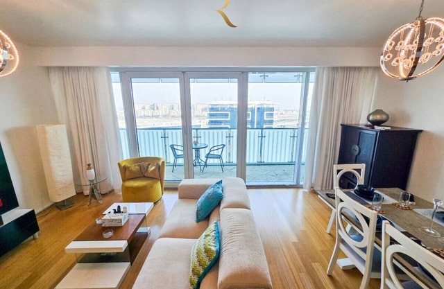 Al Raha Serenity: Spacious 2BR Getaway