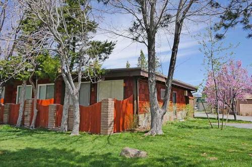 South Chalet Boutique Tahoe 