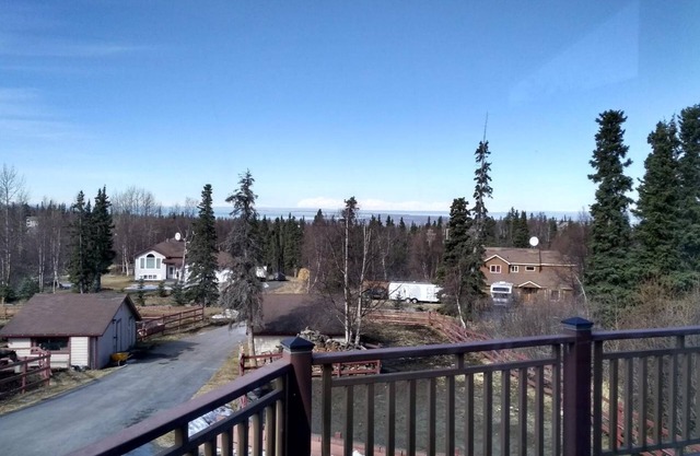 Alaska Sundance Retreat B&B