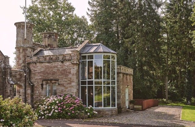 Albert Lodge