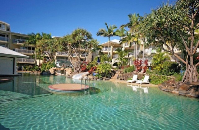 Alex Beach Resort Unit 317 - 2BDRM apt