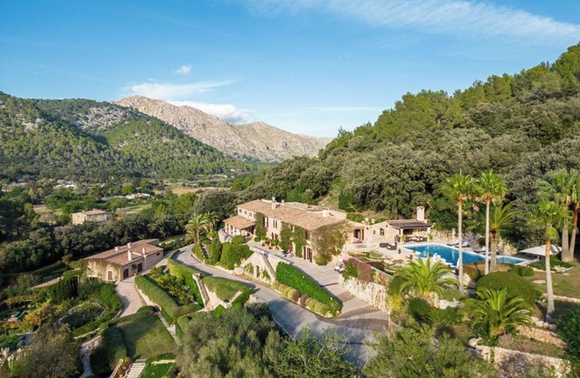 Almond Valley - you have reached your destination