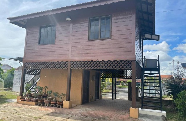 Alor Lanchang Roomstay