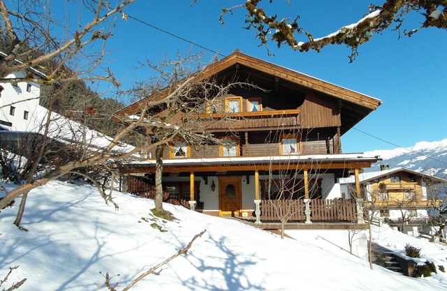 Alpine Chalet Bergprinzessin with Mountain View, Wi-Fi