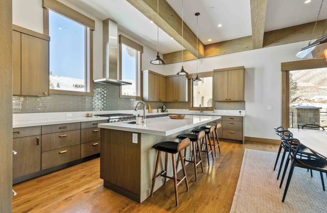 Alpine Luxe Home at White Clouds