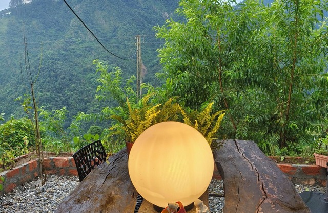 Amazing 2 bedroom house with WiFi in Gangtok A frame cottage, peaceful place