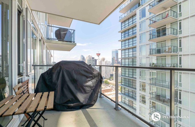 Amazing DT Views » AC » Sleep 4 » Parking » Wifi