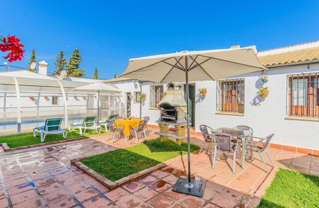 Amazing home in Rivero de Posadas