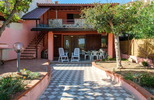 Ferienhaus Torre Corsari Für Personen 