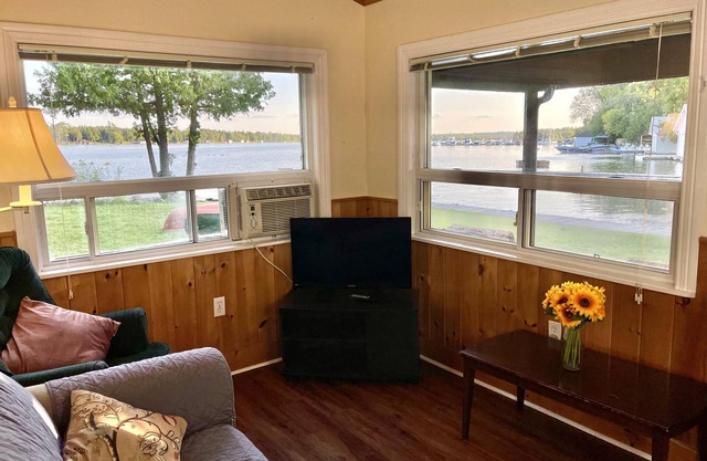 Ambleside: 2-Bedroom Cottage #11