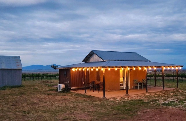 Anam Cara Vineyard. Romantic Vineyard Cottage with sweeping views