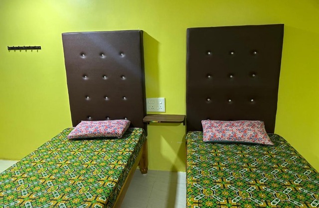 Ananda lodge