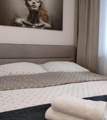 Apartament 8 Piętro self check-in, parking