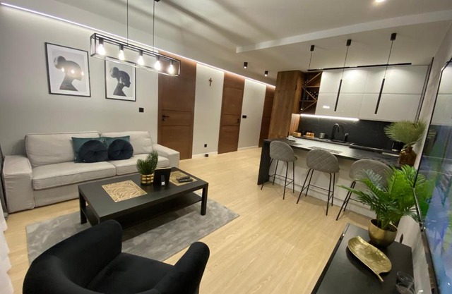 Apartament Skrzydlaty z ogródkiem