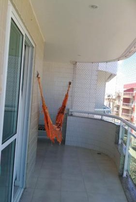 APARTAMENTO ACONCHEGANTE PERTO DA PRAIA