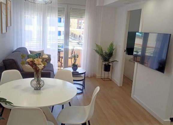 Apartamento Granada-Hipercor