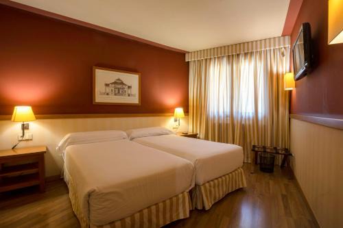 Aparthotel Shusski 