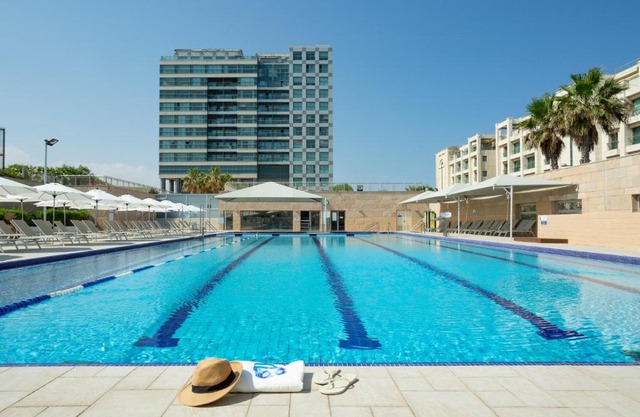 ApartHotel Okeanos on the Beach
