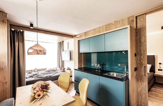Apartment "Mysciliar Tree III" with Mountain View, Wi-Fi, Garden, Terrace & Balcony