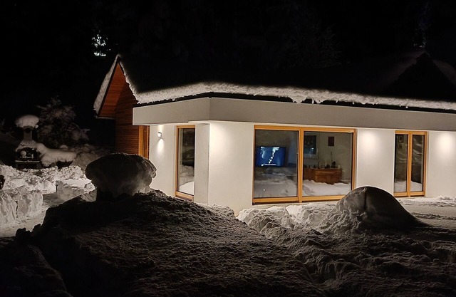 Apartma čebela with Julian Alps view in the heart of nature.