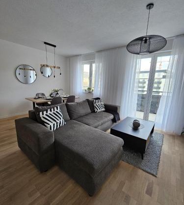 Apartman 33