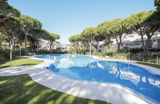 Apartment "Casa Mercedes" close to the Beach with Pool & Garden