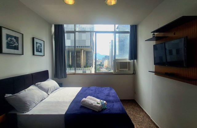 Apartment with 50m subway/view/USA consulate/laundry/rooftop