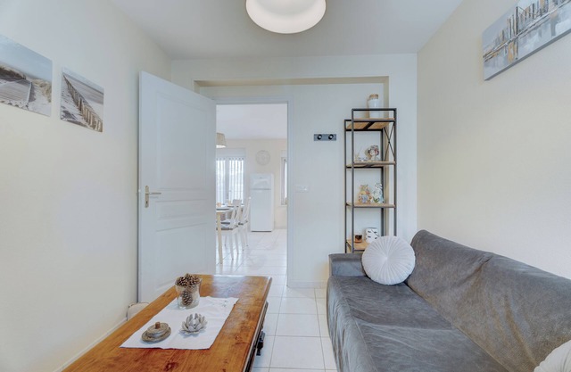 Apartment 'Grain De Sable' with Private Terrace and Wi-Fi