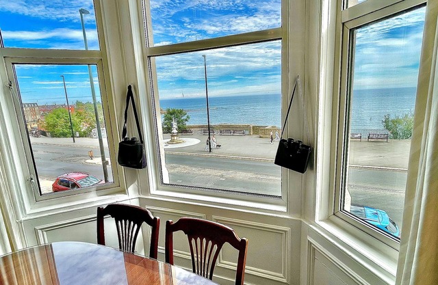 Apartment 1 of 6 Amazing views of bay for 4