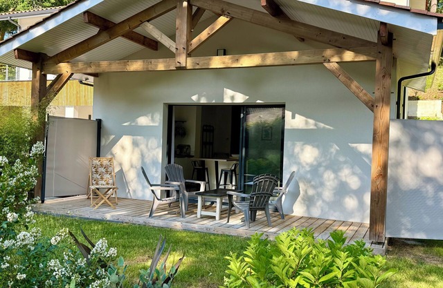 Apartment 3*, 68m2, 4 pers, 2 bdrms, on the Golf de BISCARROSSE, Lac Nord, Océan