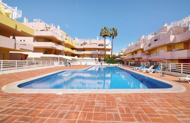 Apartment 'Apartamento Royal Cabanas Golf' with Shared Pool, Wi-Fi and Air Conditioning