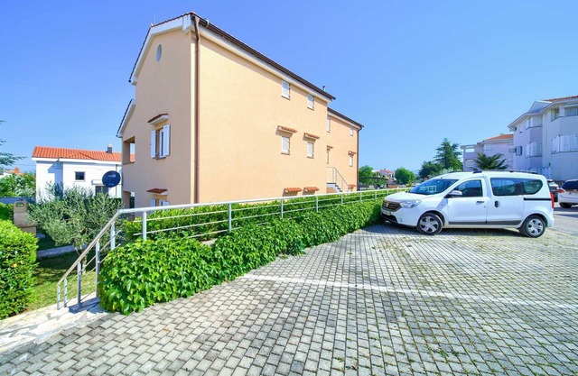 Apartment Aster 2 with terrace