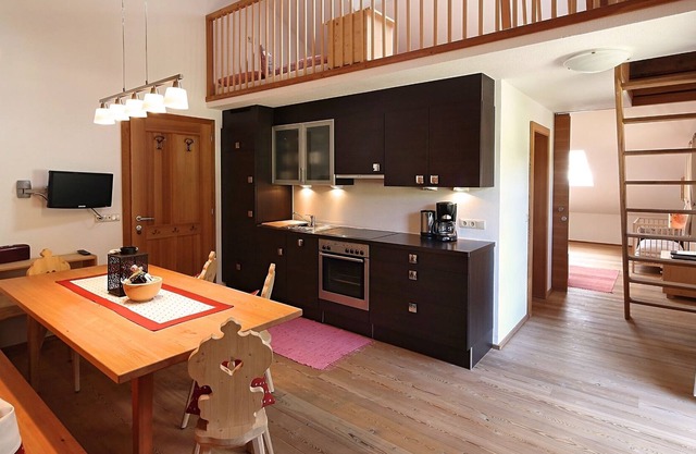 Apartment 'Aussermahrhof Dolomit' with Mountain View, Garden & Wi-Fi
