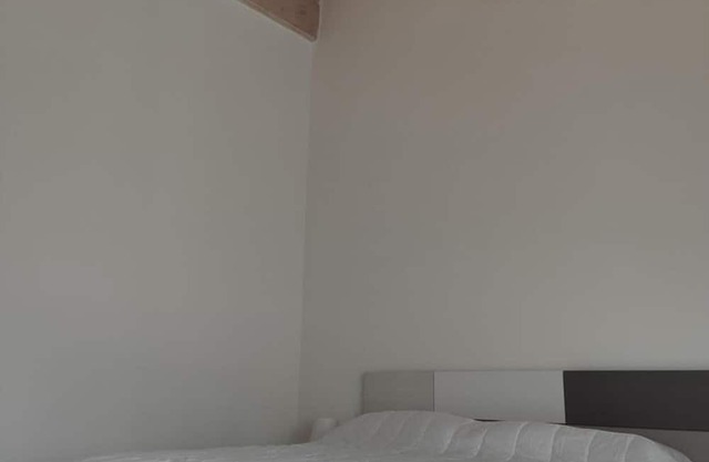 Apartment 'Batman' with Shared Garden, Wi-Fi and Air Conditioning