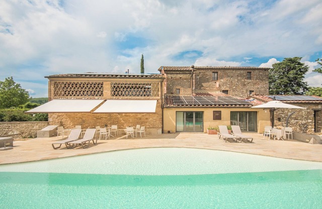 Apartment 'Brotes Appartamento Ciliegio' with Shared Pool, Wi-Fi and Air Conditioning