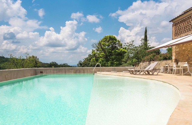 Apartment 'Brotes Castagno' with Shared Pool, Wi-Fi and Air Conditioning