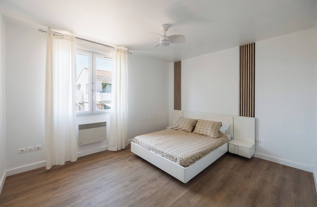 Apartment close to the beach with a view!