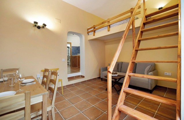 Apartment 'Apartamento-cueva Mi Rincón' with Balcony