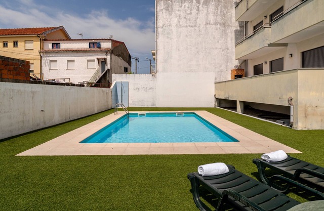 Apartment 'Estrelinha Do Mar' with Shared Pool, Wi-Fi and Air Conditioning