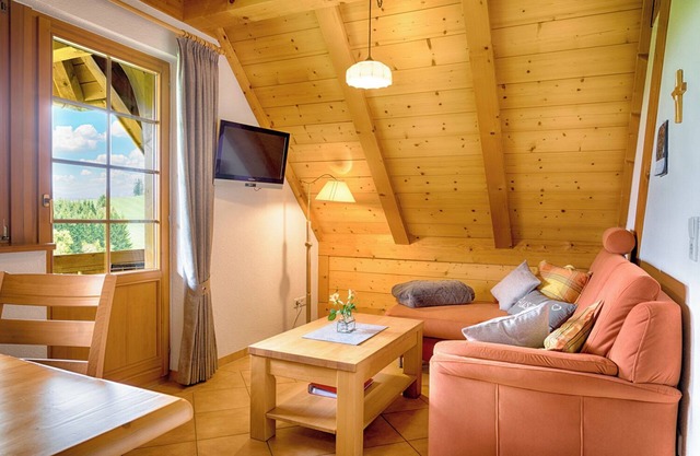 Apartment 'Ferienwohnung Storchennest' with Mountain View, Shared Garden and Wi-Fi